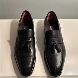 Johnson and Murphy Men’s Black Leather Tassel Loafers